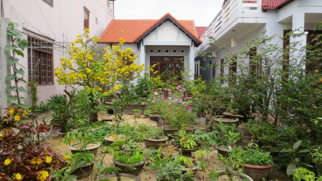 Charming Homestay Hoi An Exteriör bild