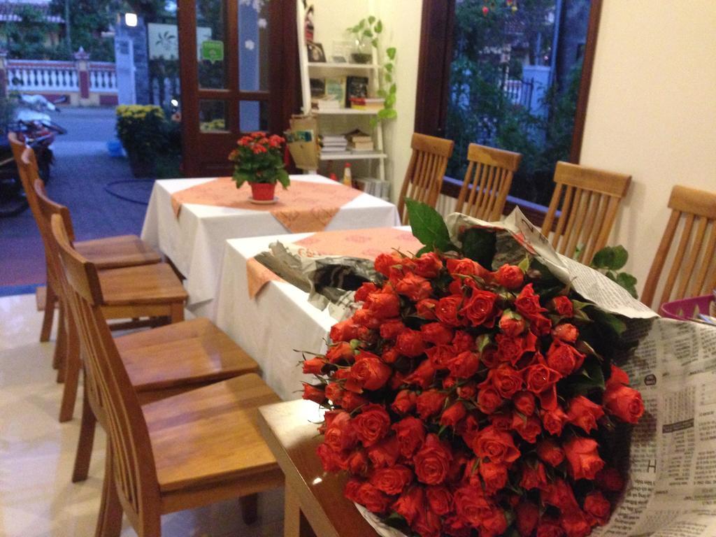 Charming Homestay Hoi An Exteriör bild