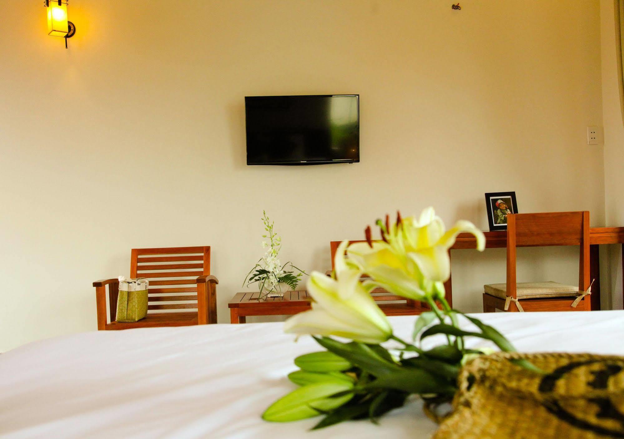 Charming Homestay Hoi An Exteriör bild